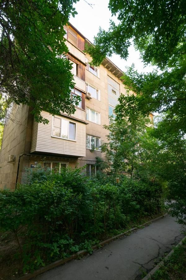 Апартаменты Nadezhda Apartment on Nauryzbay Batyra 37/1 Алматы-14